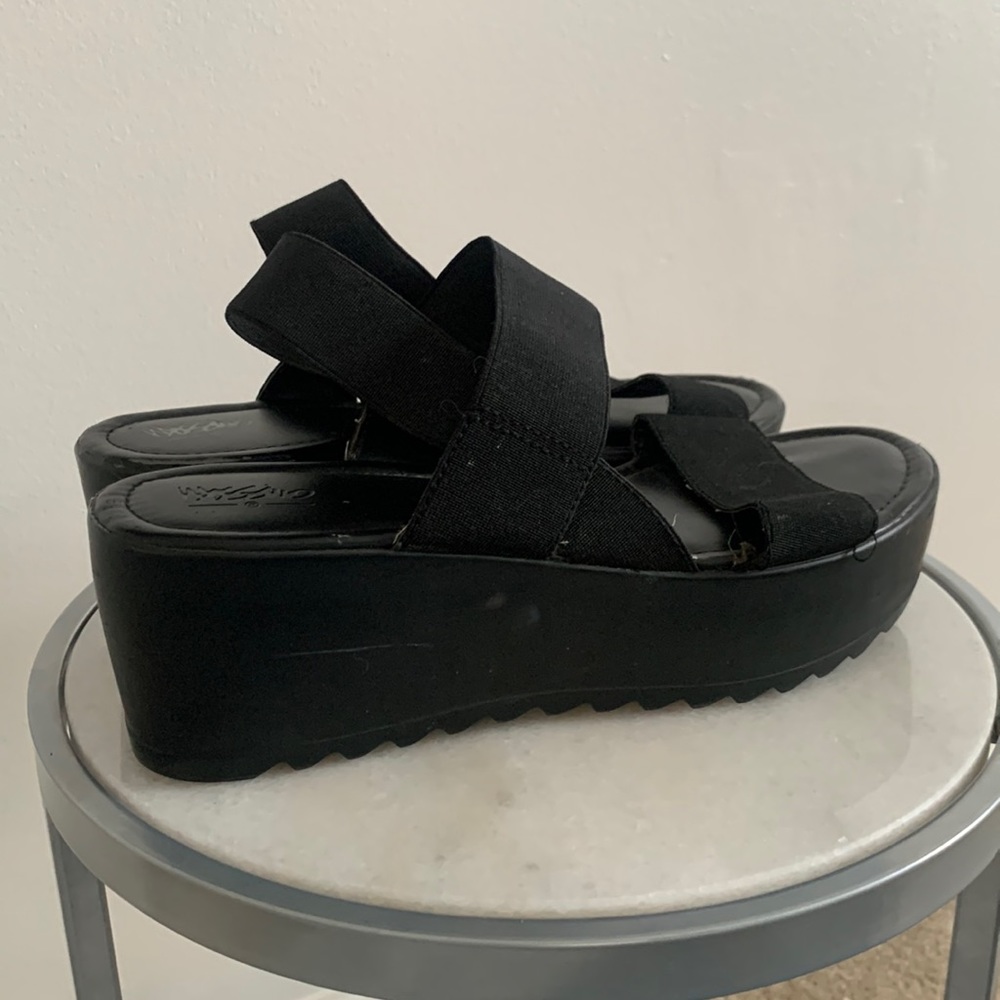 SOLD ON DEPOP